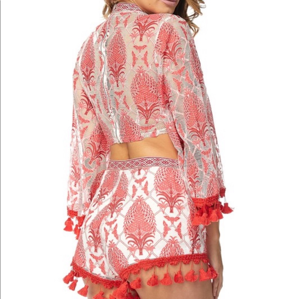 💃🏼Two Piece Tassel Short Set💃🏼 - Picture 4 of 8